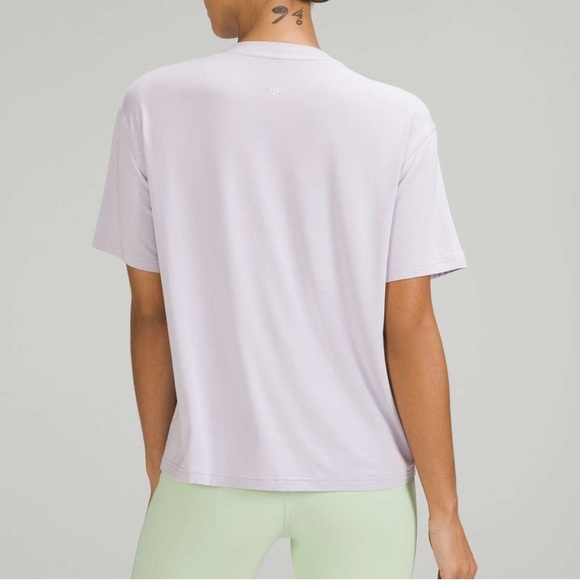 Lululemon Modal-Silk Blend Tie-Front Yoga T-Shirt - Sz 8 - Picture 5 of 6
